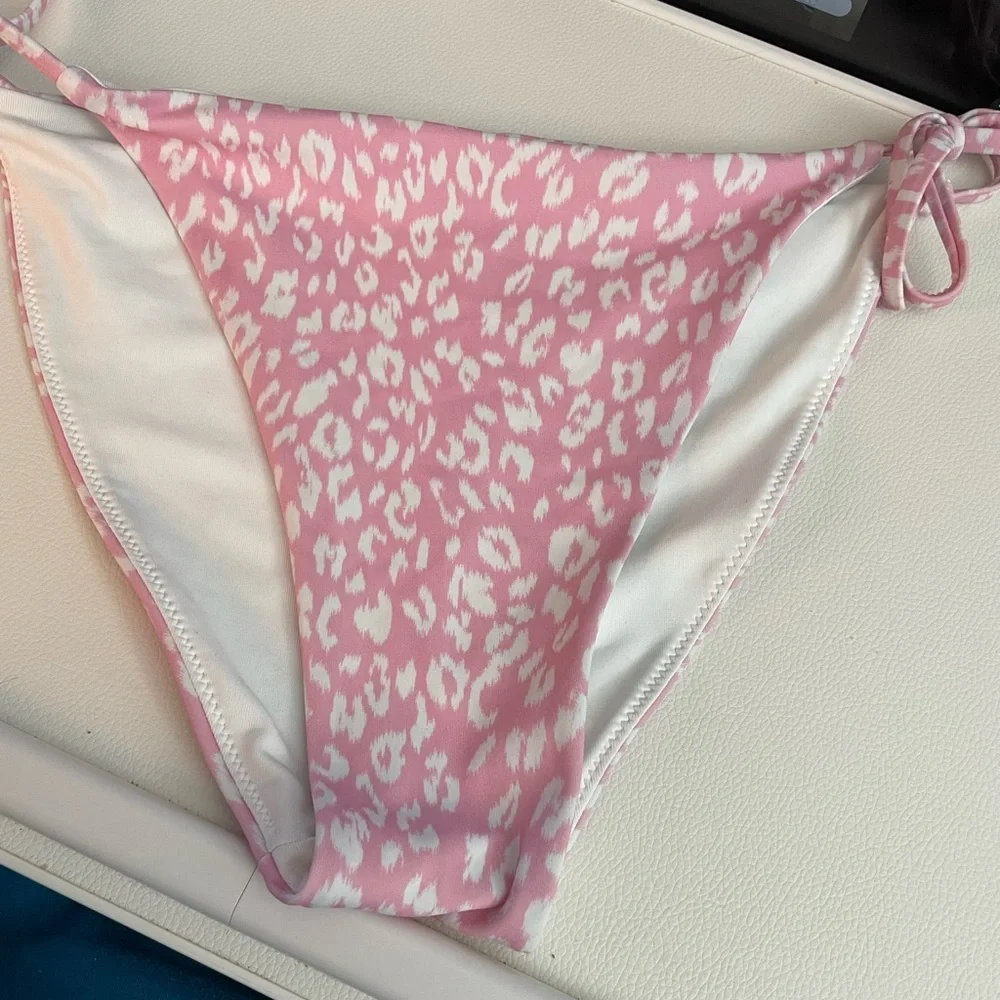 NWOT Chelsea28 pink leopard bikini bottoms - Picture 2 of 7
